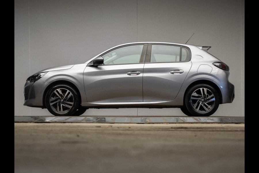 Peugeot 208 1.2 PureTech Allure Sport (APPLE CARPLAY,NAVI,CRUISE,LED,SFEERVERLICHTING,KEYLESS,CAMERA,PDC,DAB,LM VELGEN,NETTESTAAT)