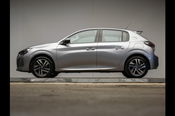 Peugeot 208 1.2 PureTech Allure Sport (APPLE CARPLAY,NAVI,CRUISE,LED,SFEERVERLICHTING,KEYLESS,CAMERA,PDC,DAB,LM VELGEN,NETTESTAAT)