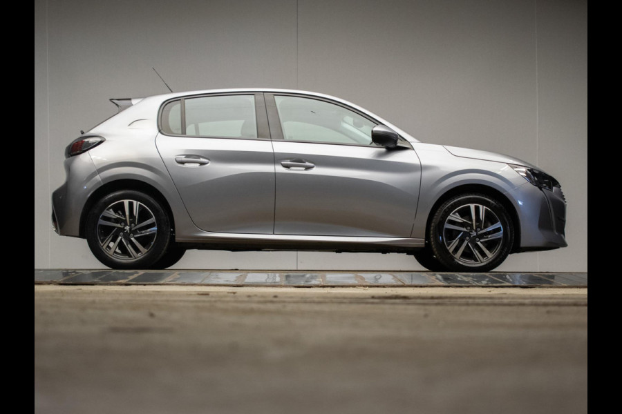 Peugeot 208 1.2 PureTech Allure Sport (APPLE CARPLAY,NAVI,CRUISE,LED,SFEERVERLICHTING,KEYLESS,CAMERA,PDC,DAB,LM VELGEN,NETTESTAAT)