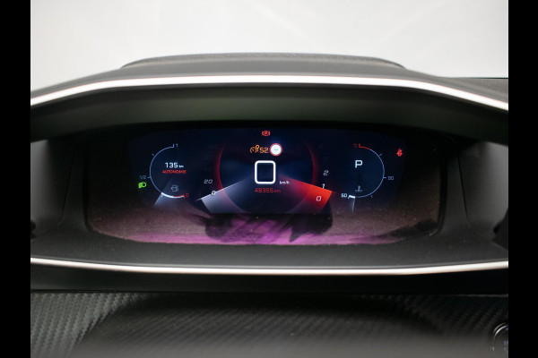 Peugeot 208 1.2 PureTech Allure Sport (APPLE CARPLAY,NAVI,CRUISE,LED,SFEERVERLICHTING,KEYLESS,CAMERA,PDC,DAB,LM VELGEN,NETTESTAAT)
