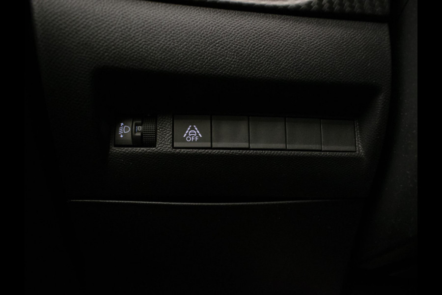 Peugeot 208 1.2 PureTech Allure Sport (APPLE CARPLAY,NAVI,CRUISE,LED,SFEERVERLICHTING,KEYLESS,CAMERA,PDC,DAB,LM VELGEN,NETTESTAAT)