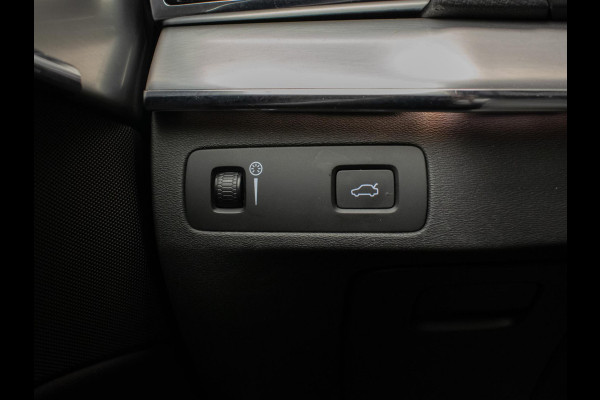 Volvo XC90 2.0 D4 Inscription (APPLE CARPLAY,NAVI,LED,LEDER,ELECTRISCHE STOELEN,CAMERA,TREKHAAK,GETINT,PDC,7ZITS,NETTESTAAT)