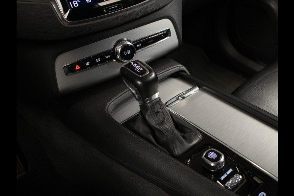 Volvo XC90 2.0 D4 Inscription (APPLE CARPLAY,NAVI,LED,LEDER,ELECTRISCHE STOELEN,CAMERA,TREKHAAK,GETINT,PDC,7ZITS,NETTESTAAT)