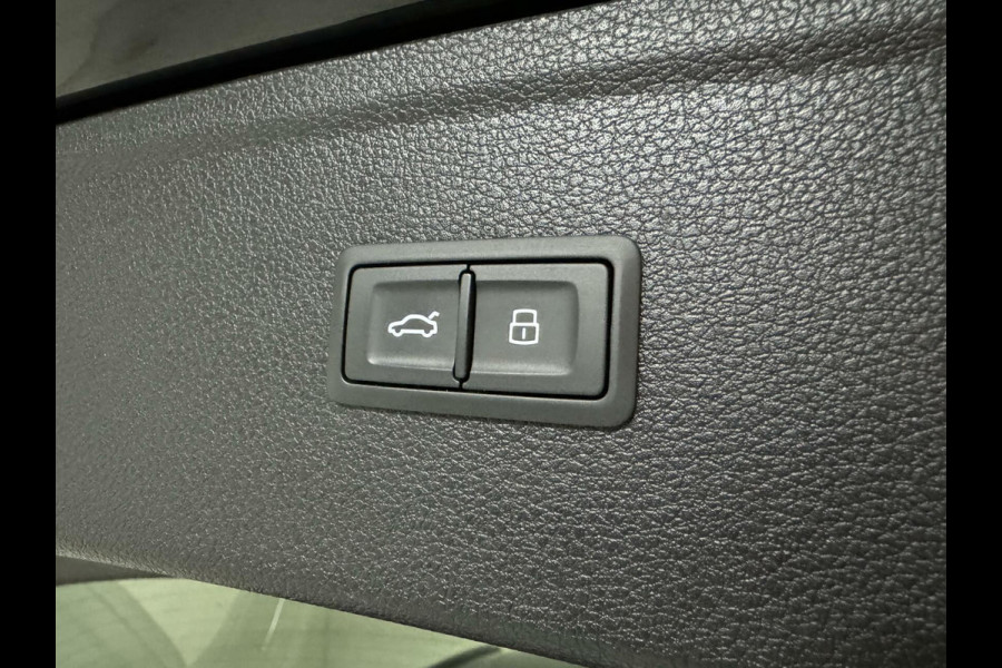 Audi Q5 55 TFSI e Quattro S-Line Pano Virtual ACC NAP