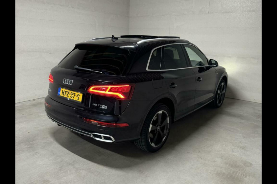 Audi Q5 55 TFSI e Quattro S-Line Pano Virtual ACC NAP