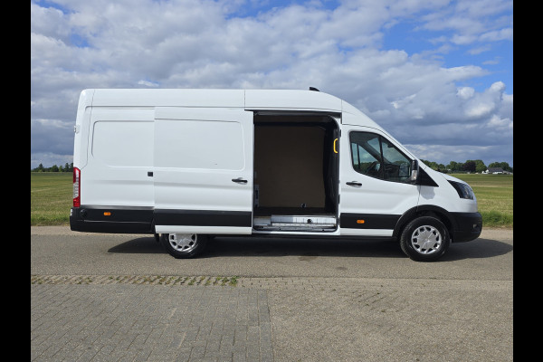 Ford Transit 350 2.0 TDCI L4 H3 Trend RWD - 170 Pk - Euro 6 - ParkeerCamera - Airco - Cruise Control