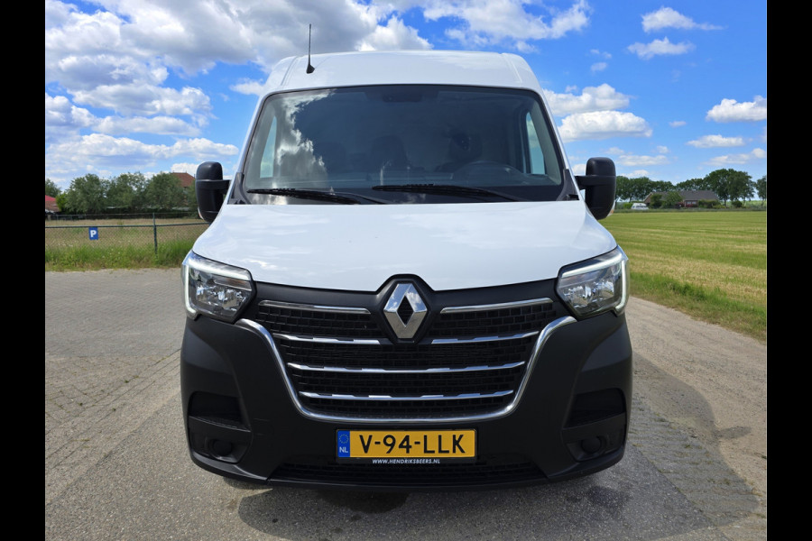 Renault Master T33 2.3 dCi 135 L2 H2 Comfort - 135 Pk - Euro 6 - Navi - Airco - Cruise Control