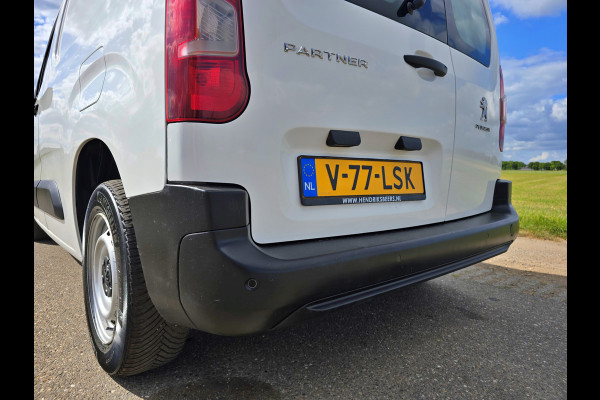 Peugeot Partner 1.2 PureTech Premium BENZINE - 110 Pk - Euro 6 - Airco -Cruise Control