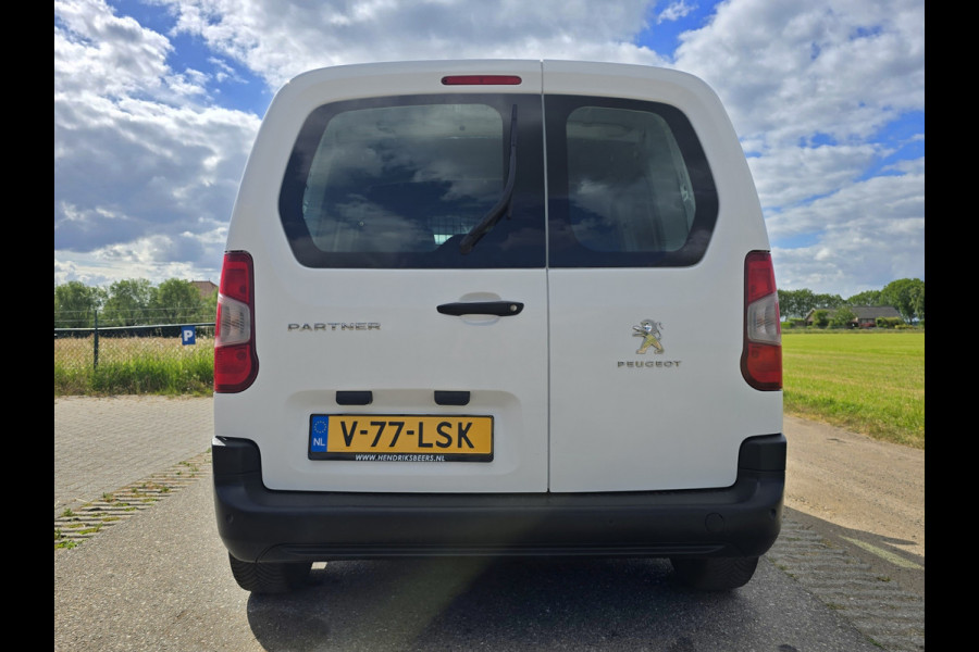 Peugeot Partner 1.2 PureTech Premium BENZINE - 110 Pk - Euro 6 - Airco -Cruise Control