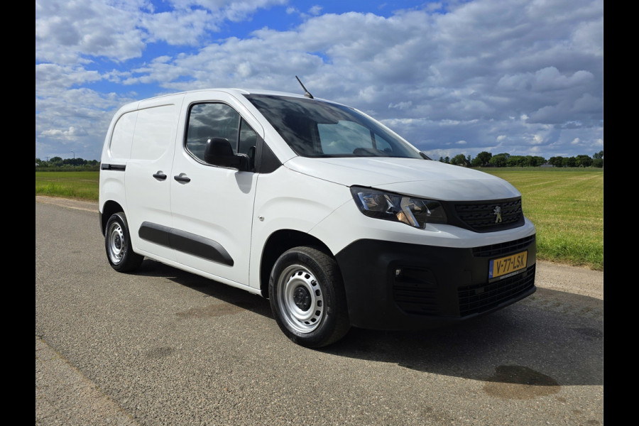 Peugeot Partner 1.2 PureTech Premium BENZINE - 110 Pk - Euro 6 - Airco -Cruise Control
