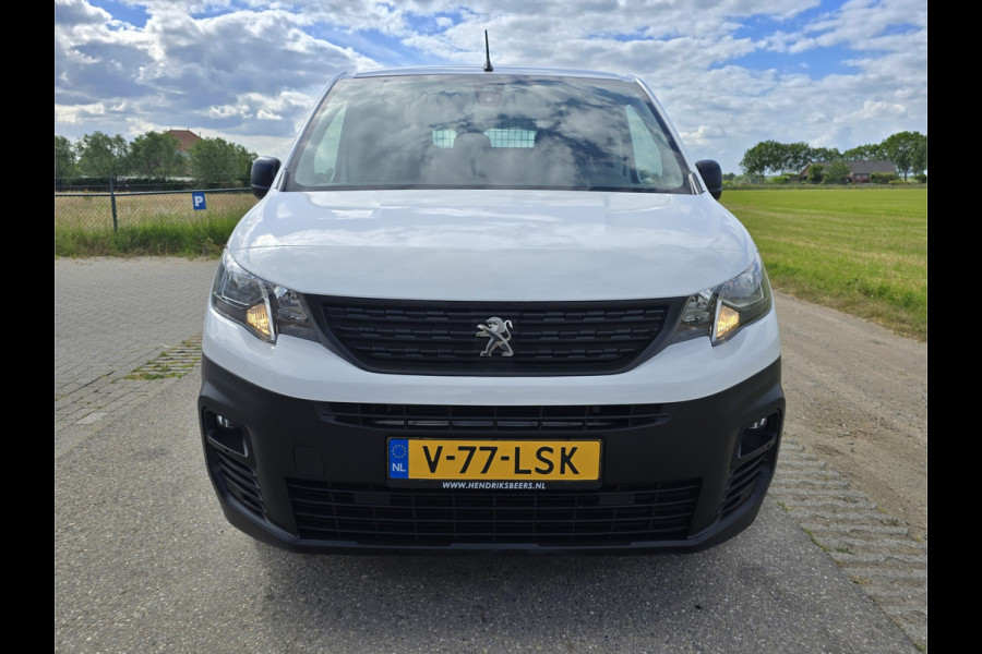 Peugeot Partner 1.2 PureTech Premium BENZINE - 110 Pk - Euro 6 - Airco -Cruise Control