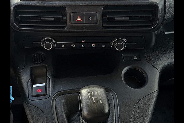 Peugeot Partner 1.2 PureTech Premium BENZINE - 110 Pk - Euro 6 - Airco -Cruise Control