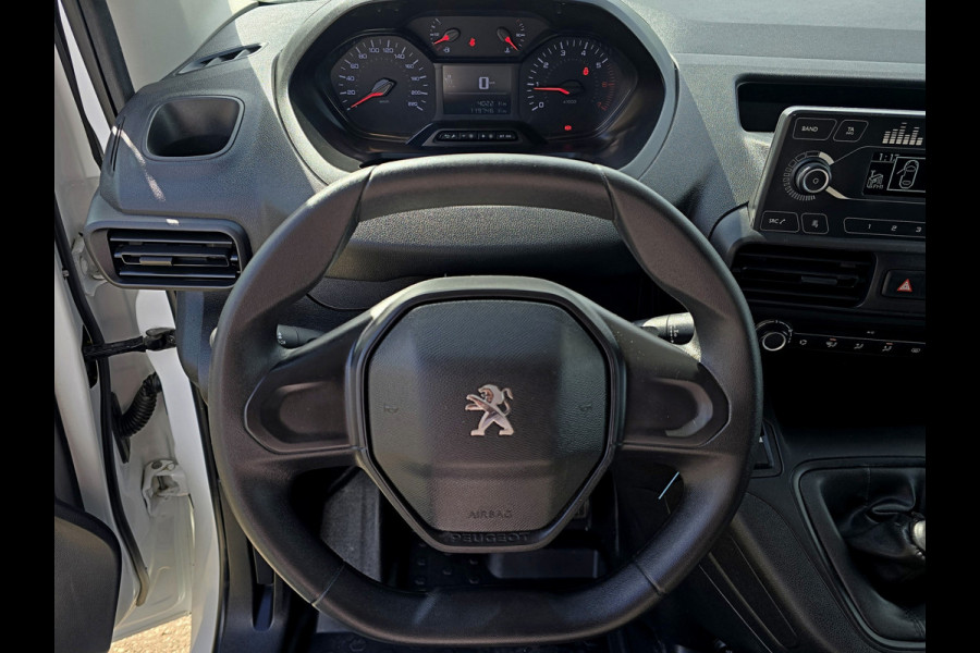 Peugeot Partner 1.2 PureTech Premium BENZINE - 110 Pk - Euro 6 - Airco -Cruise Control
