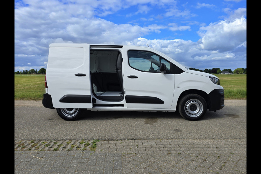 Peugeot Partner 1.2 PureTech Premium BENZINE - 110 Pk - Euro 6 - Airco -Cruise Control