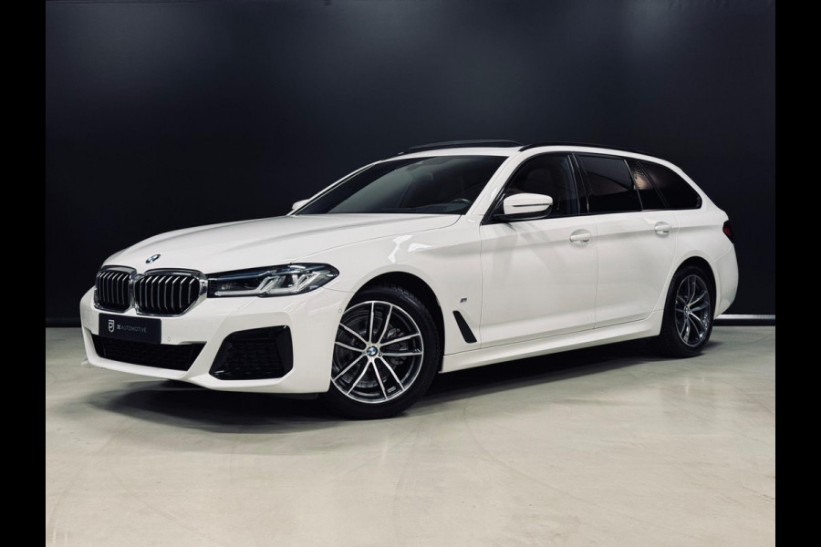 BMW 5 Serie Touring 520i 184PK High Executive M-Pakket, Pano, Laser Koplampen, Hud, Cam, Leder, Apple Carplay, Volledig Onderhoud