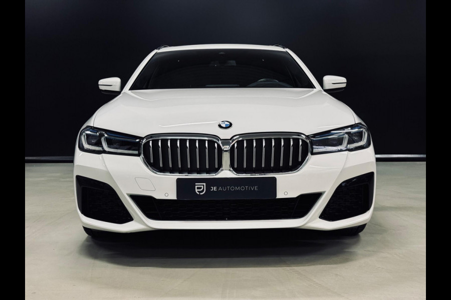BMW 5 Serie Touring 520i 184PK High Executive M-Pakket, Pano, Laser Koplampen, Hud, Cam, Leder, Apple Carplay, Volledig Onderhoud