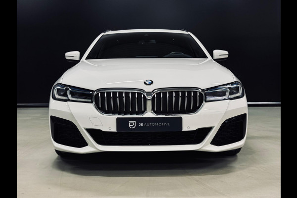 BMW 5 Serie Touring 520i 184PK High Executive M-Pakket, Pano, Laser Koplampen, Hud, Cam, Leder, Apple Carplay, Volledig Onderhoud