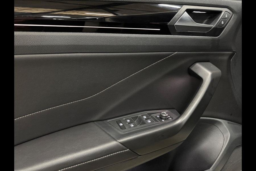Volkswagen T-Roc 1.5 TSI 2X R-Line 150PK, Virtual Cockpit, Apple Carplay, Multistuur, Cam, ACC, Private Glas, Dealer Onderhouden
