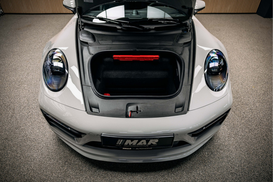 Porsche 911 3.0 Carrera GTS Cabriolet Krijtgrijs | Lift | BTW | Bose | krijt stiksel | 360 camera Nieuwstaat