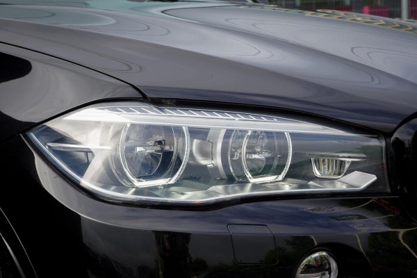 BMW X5 xDrive25d High Executive / M-Sport / Trekhaak / NL Auto / Memory