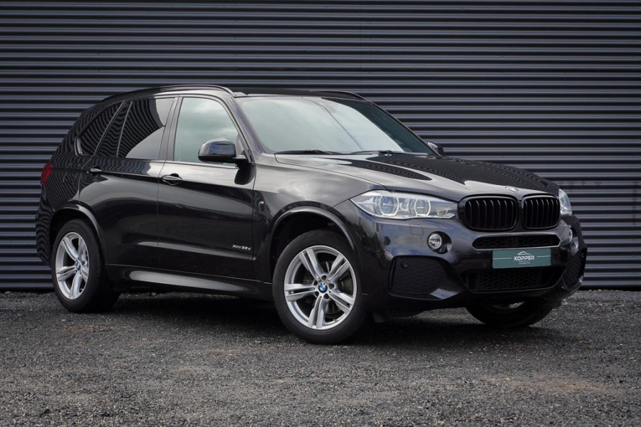 BMW X5 xDrive25d High Executive / M-Sport / Trekhaak / NL Auto / Memory