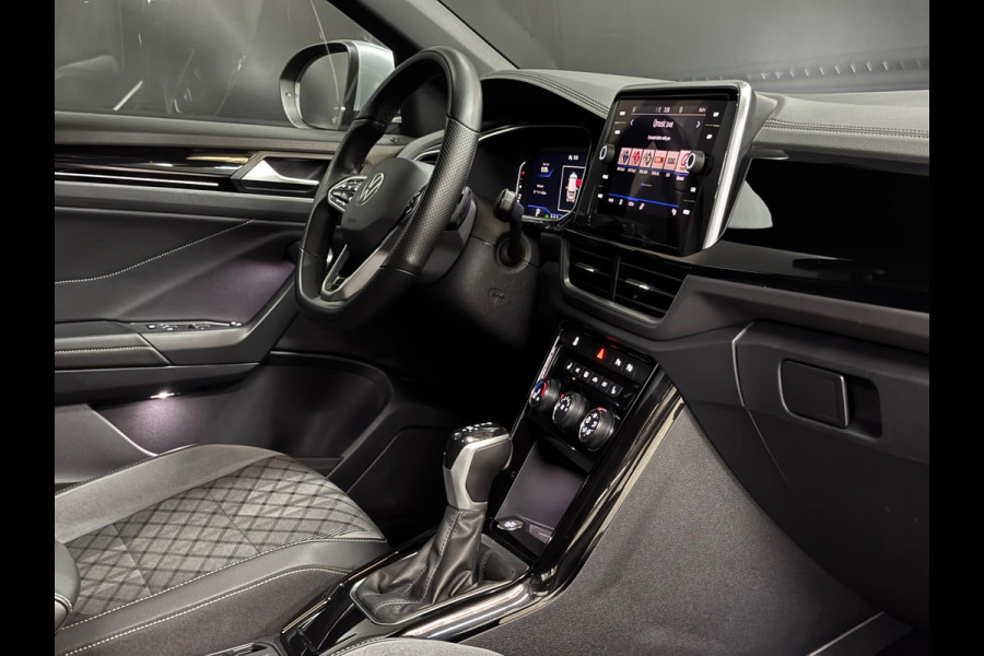 Volkswagen T-Roc 1.5 TSI 2X R-Line 150PK, Virtual Cockpit, Apple Carplay, Multistuur, Cam, ACC, Private Glas, Dealer Onderhouden