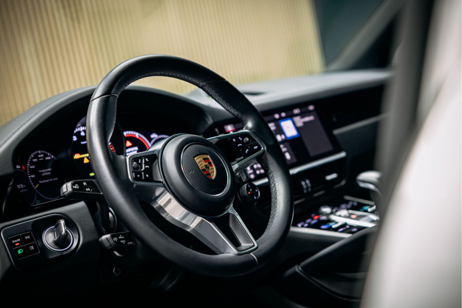 Porsche Cayenne Coupé 3.0 E-Hybrid NL geleverde Cayenne Coupe