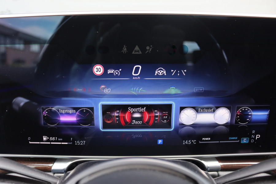 Mercedes-Benz S-Klasse 450d 4MATIC Lang AMG Line Aut9 | Airmatic | Chauffeurspakket | Achterasbesturing | Augmented HUD | Distronic+ | Burmester | Exclusief Nappa Leder | 3D-Display | Vlakkenverwarming | Zonweringspakket |