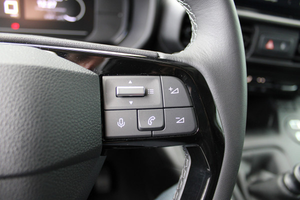 Fiat Doblò 1.5 BlueHDi 100 S&S L1 1000kg | Cruise control | Stoelverwarming | Trekhaak voorbereid | Carplay | DAB