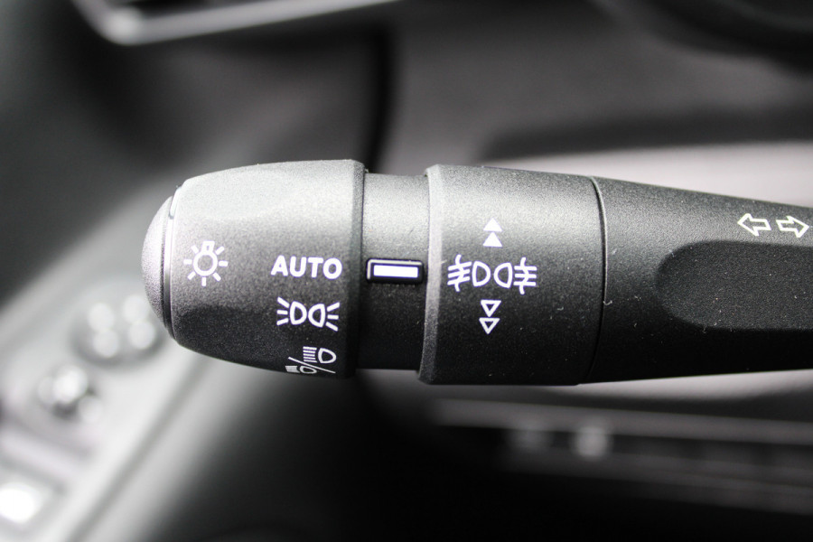 Fiat Doblò 1.5 BlueHDi 100 S&S L1 1000kg | Cruise control | Stoelverwarming | Trekhaak voorbereid | Carplay | DAB