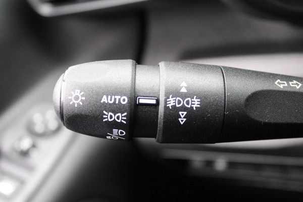 Fiat Doblò 1.5 BlueHDi 100 S&S L1 1000kg | Cruise control | Stoelverwarming | Trekhaak voorbereid | Carplay | DAB