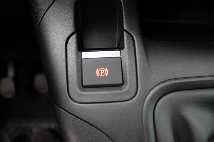 Fiat Doblò 1.5 BlueHDi 100 S&S L1 1000kg | Cruise control | Stoelverwarming | Trekhaak voorbereid | Carplay | DAB
