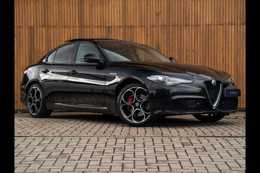 Alfa Romeo Giulia 2.0T AWD Veloce 280pk | Pano-dak | Harman/Kardon | Adapt. cruise