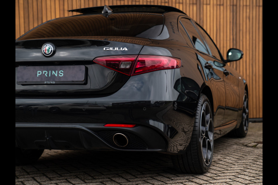 Alfa Romeo Giulia 2.0T AWD Veloce 280pk | Pano-dak | Harman/Kardon | Adapt. cruise