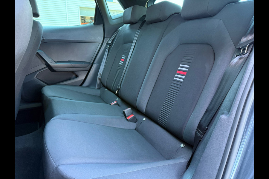 Seat Ibiza 1.0 TSI 110PK FR Business Intense Plus - Automaat - Navi - Winterpakket - Climate - Parkeerhulp