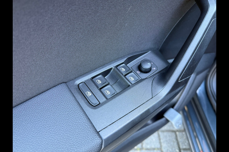 Seat Ibiza 1.0 TSI 110PK FR Business Intense Plus - Automaat - Navi - Winterpakket - Climate - Parkeerhulp