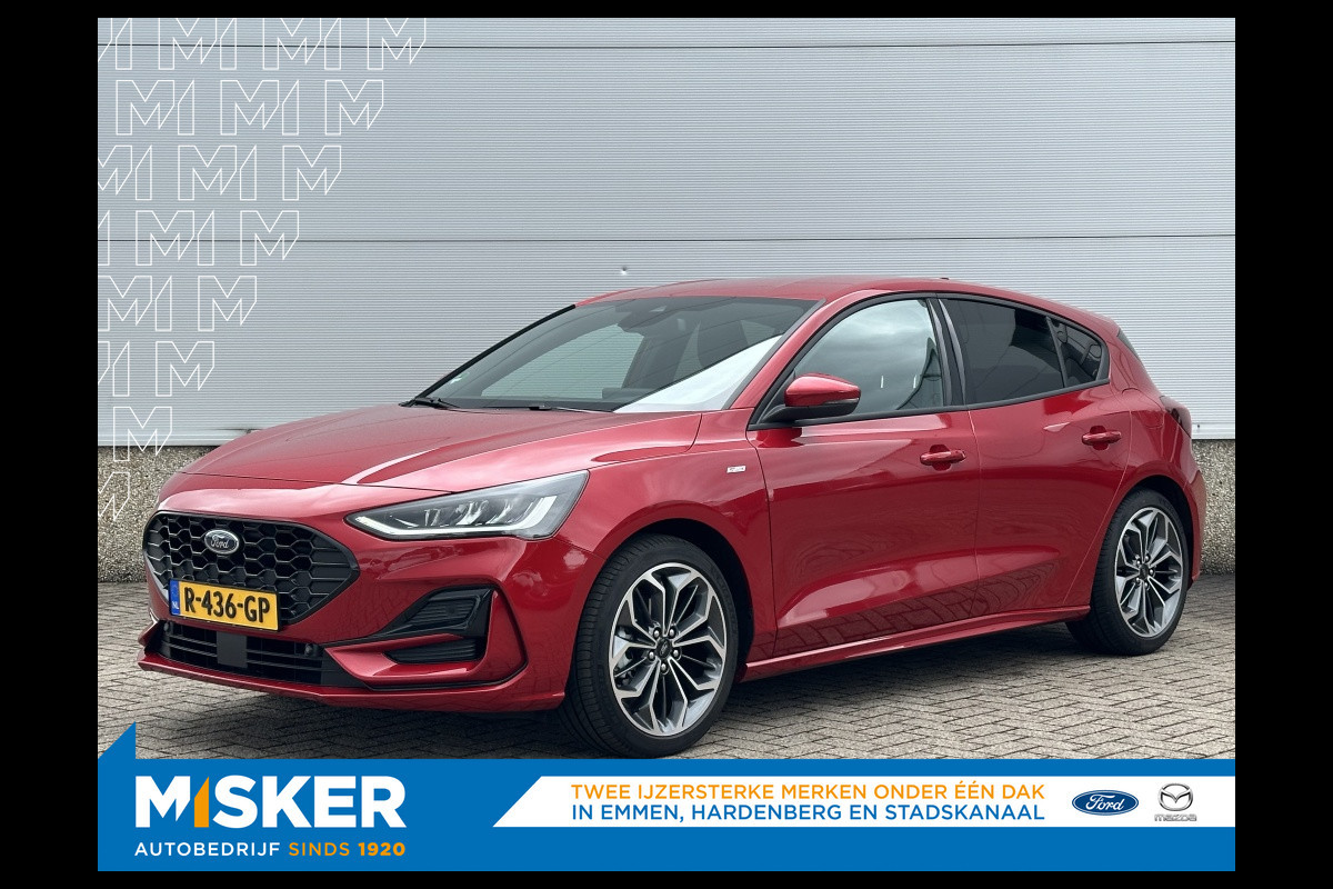 Ford Focus 1.0 EBH ST Line X Ford Focus 1.0 EBH ST Line X