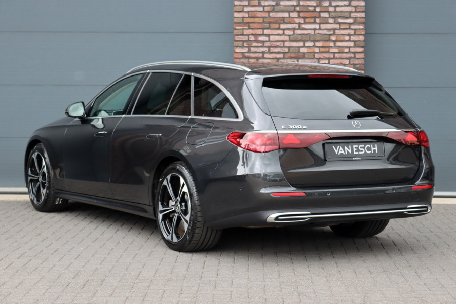 Mercedes-Benz E-Klasse Estate 300 e Luxury Line Aut9 | Distronic+ | Trekhaak | Burmester | Keyless Go | Geluidsisolerend Glas | Rijassitentiepakket | Zitcomfortpakket |