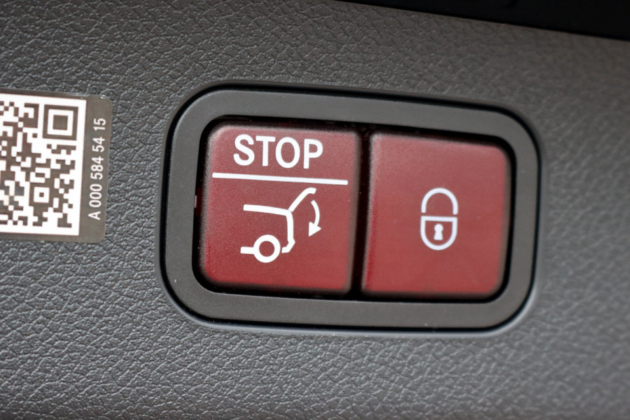 Mercedes-Benz E-Klasse Estate 300 e Luxury Line Aut9 | Distronic+ | Trekhaak | Burmester | Keyless Go | Geluidsisolerend Glas | Rijassitentiepakket | Zitcomfortpakket |
