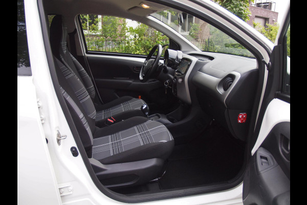 Peugeot 108 1.0 e-VTi | Automaat | Apple Carplay/Android Auto | DAB | Airco |
