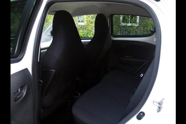 Peugeot 108 1.0 e-VTi | Automaat | Apple Carplay/Android Auto | DAB | Airco |