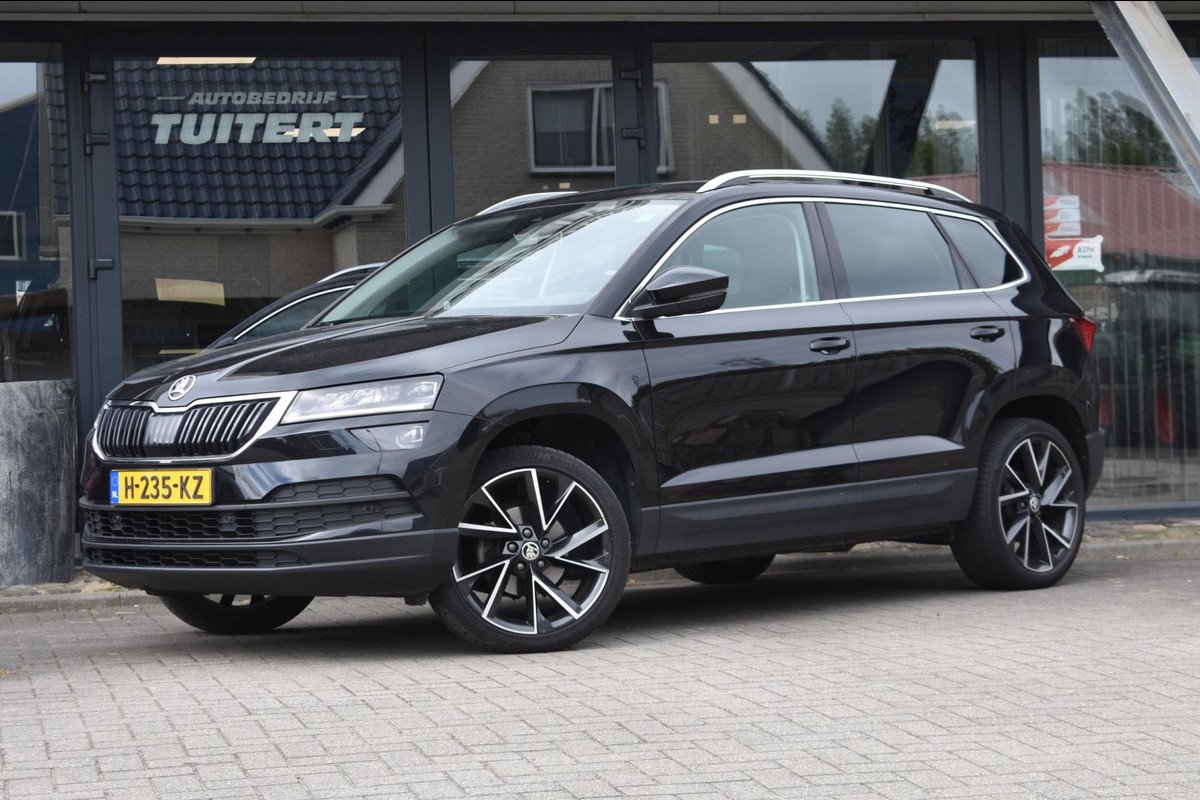 Škoda Karoq 1.5 TSI ACT | LEDER | TREKHAAK | CAMERA | APPLE CARPLAY | ANDROID AUTO | STOELVERWARMING | DEALER ONDERHOUDEN