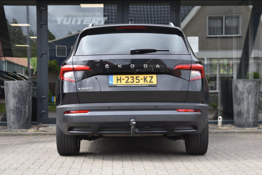 Škoda Karoq 1.5 TSI ACT | LEDER | TREKHAAK | CAMERA | APPLE CARPLAY | ANDROID AUTO | STOELVERWARMING | DEALER ONDERHOUDEN