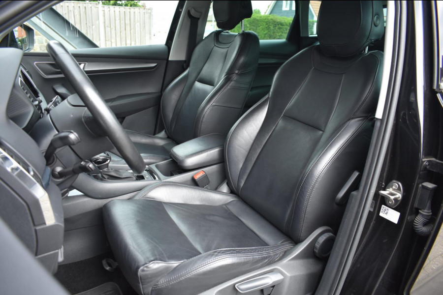 Škoda Karoq 1.5 TSI ACT | LEDER | TREKHAAK | CAMERA | APPLE CARPLAY | ANDROID AUTO | STOELVERWARMING | DEALER ONDERHOUDEN