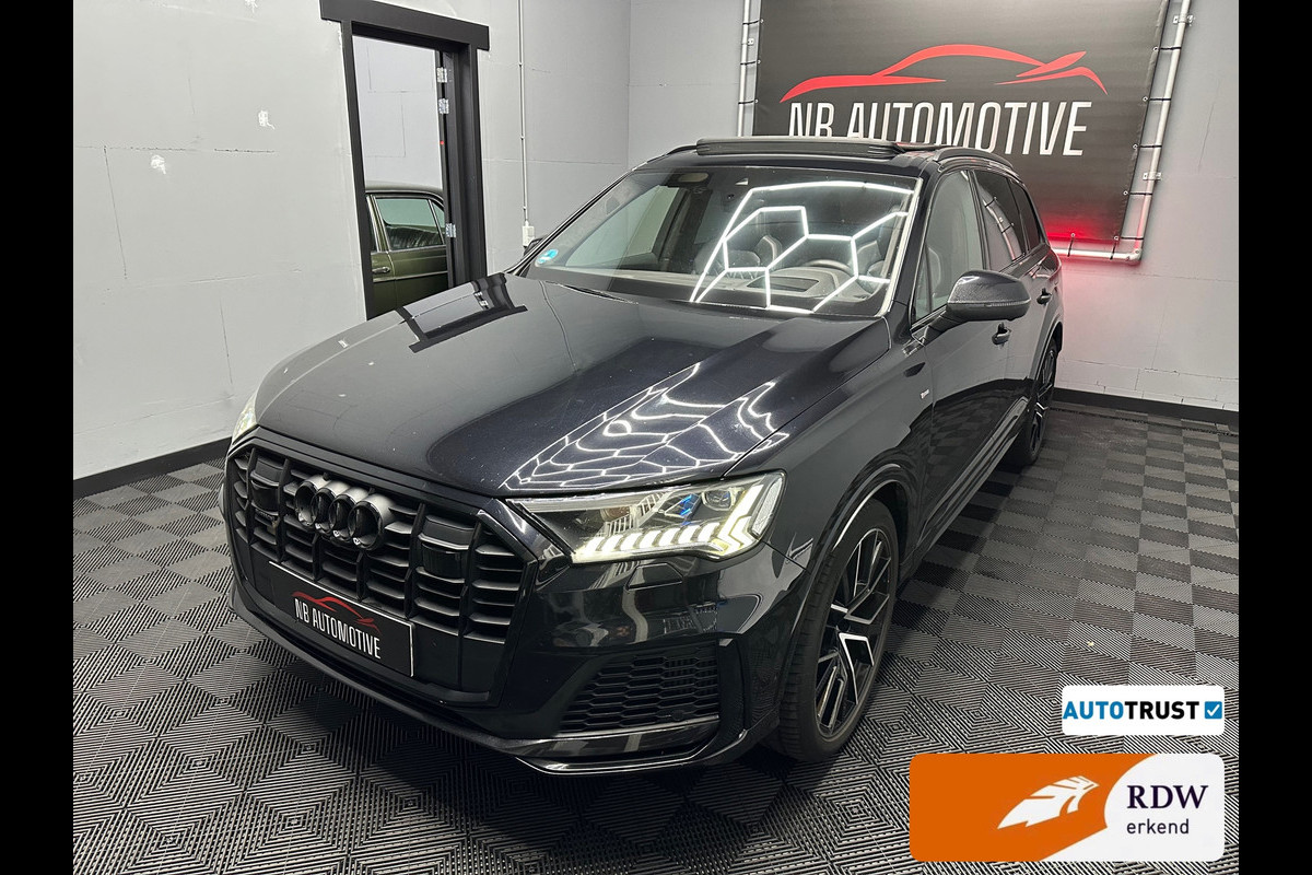 Audi Q7 60 TFSI e quattro Competition Audi Q7 60 TFSI e quattro Competition
