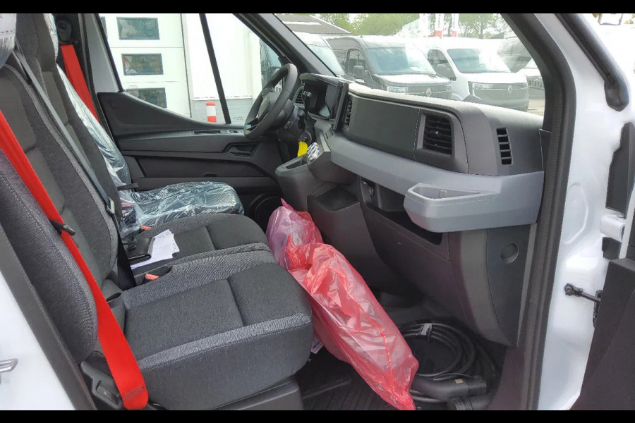 Renault Master E-TECH 87 KW FWD EL - NEW CHASSIS - WIELBASIS 4.22 METER - MC 558979