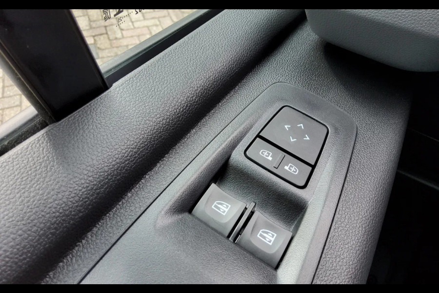 Renault Master E-TECH 87 KW FWD EL - NEW CHASSIS - WIELBASIS 4.22 METER - MC 558979