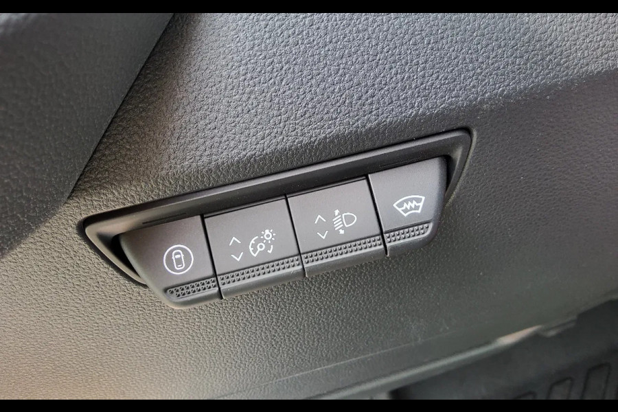 Renault Master E-TECH 87 KW FWD EL - NEW CHASSIS - WIELBASIS 4.22 METER - MC 558979