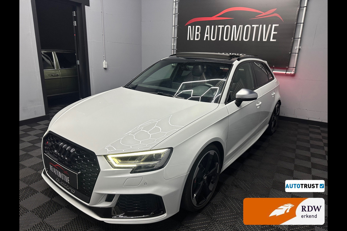 Audi A3 Sportback 2.5 TFSI RS3 quattro Audi A3 Sportback 2.5 TFSI RS3 quattro