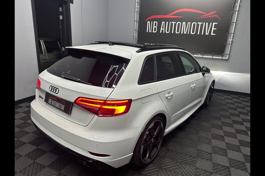 Audi A3 Sportback 2.5 TFSI RS3 quattro